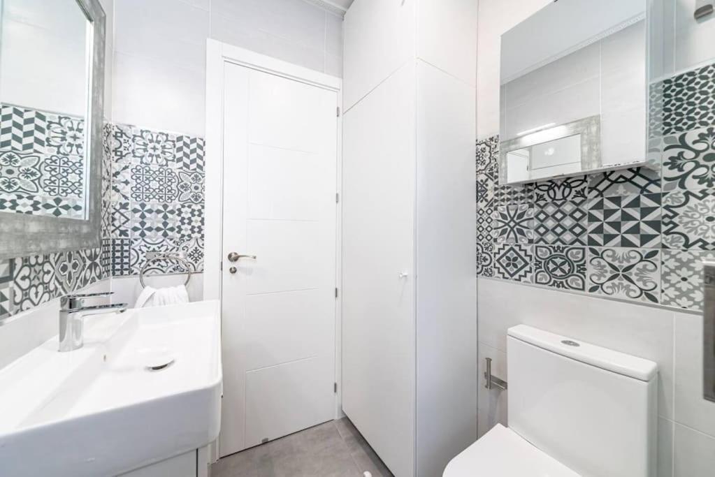 Apartament Piso Madrid Centro 5 Min Andando Gran Via Zewnętrze zdjęcie