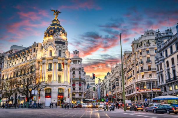 Apartament Piso Madrid Centro 5 Min Andando Gran Via Zewnętrze zdjęcie